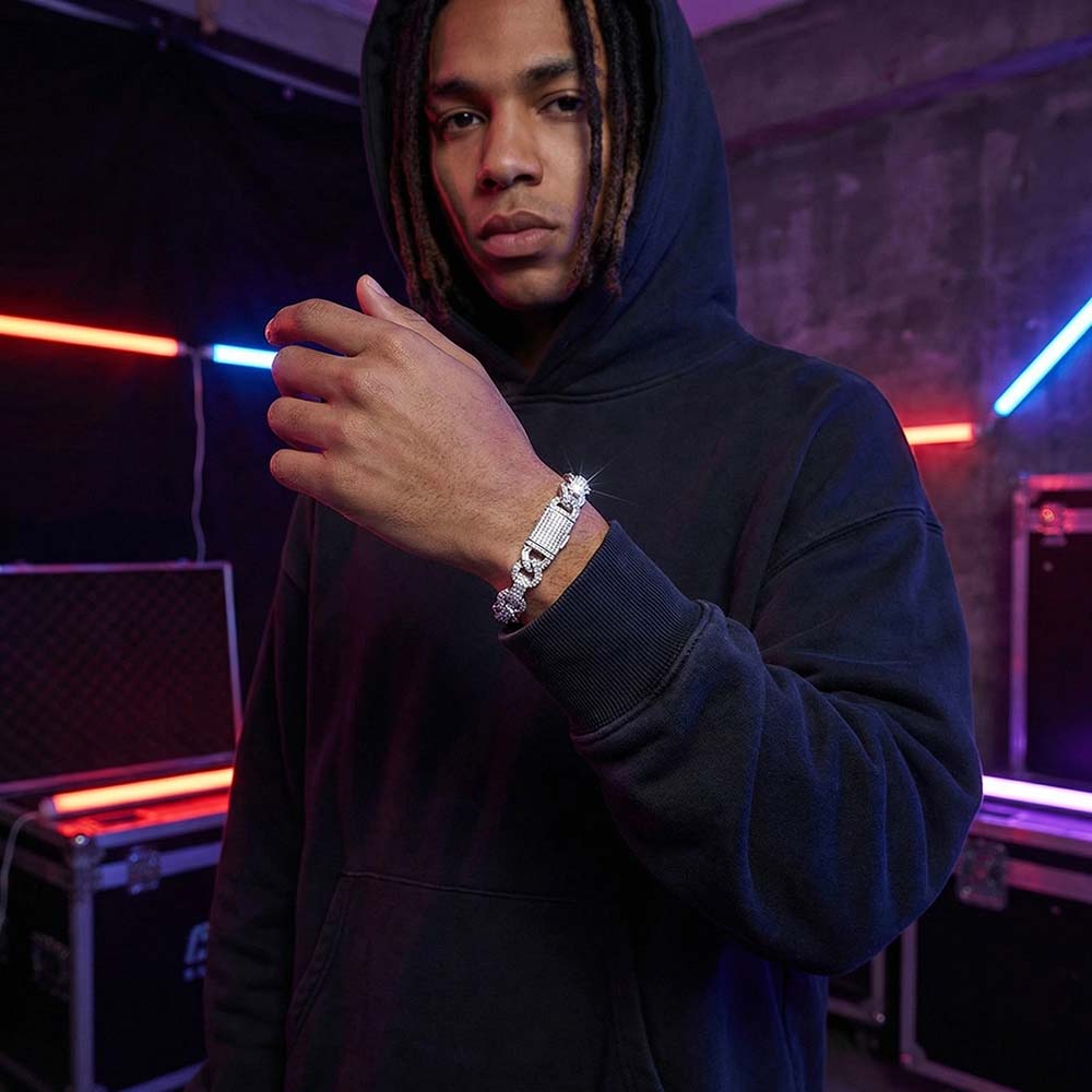 Infinity Sparkle: 10mm Figure - 8 Mixed - Cut Iced Out Bracelet - Aruary Studio ｜ Artisanal Jewelry