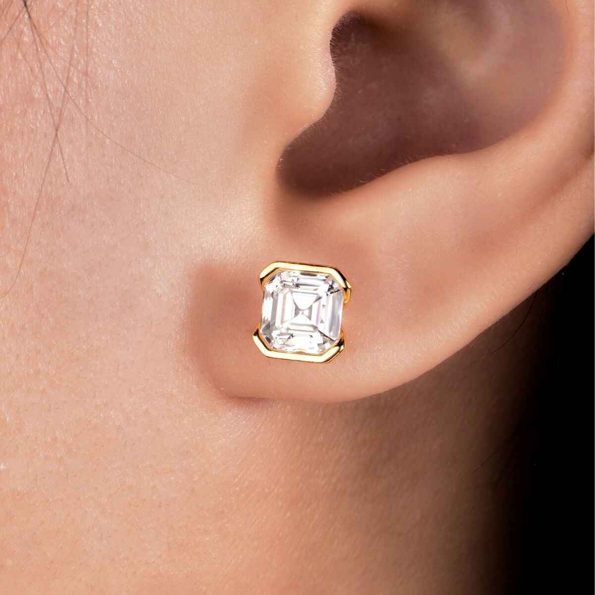 Kube Bezel-Set Moissanite Stud Earrings
