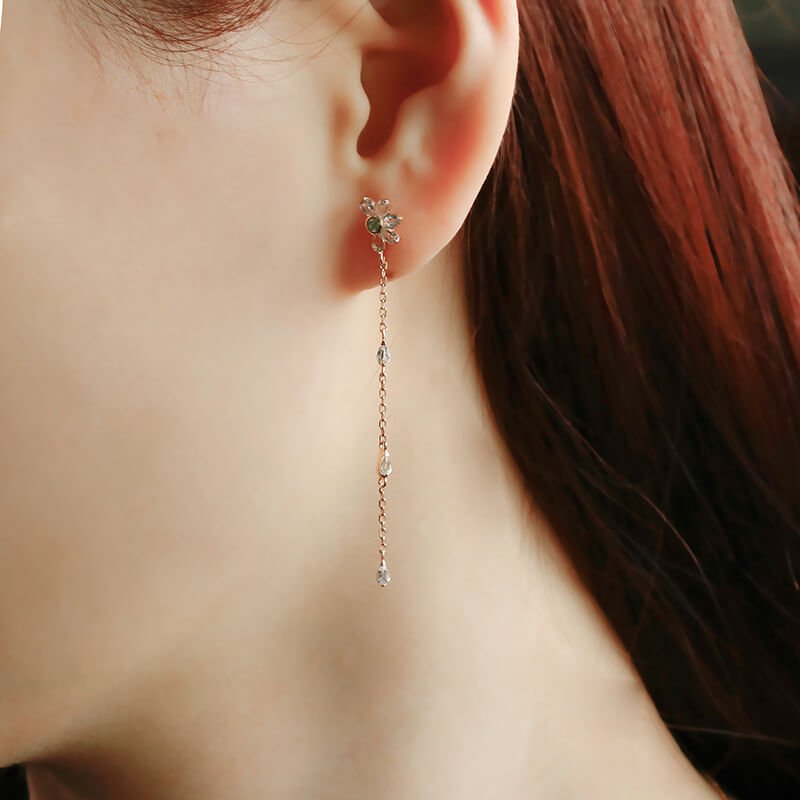 Olive Peridot & White Zircon Flower Pendant Necklace | 925 Sterling Silver Plated 14K Gold - Aruary Studio ｜ Artisanal Jewelry