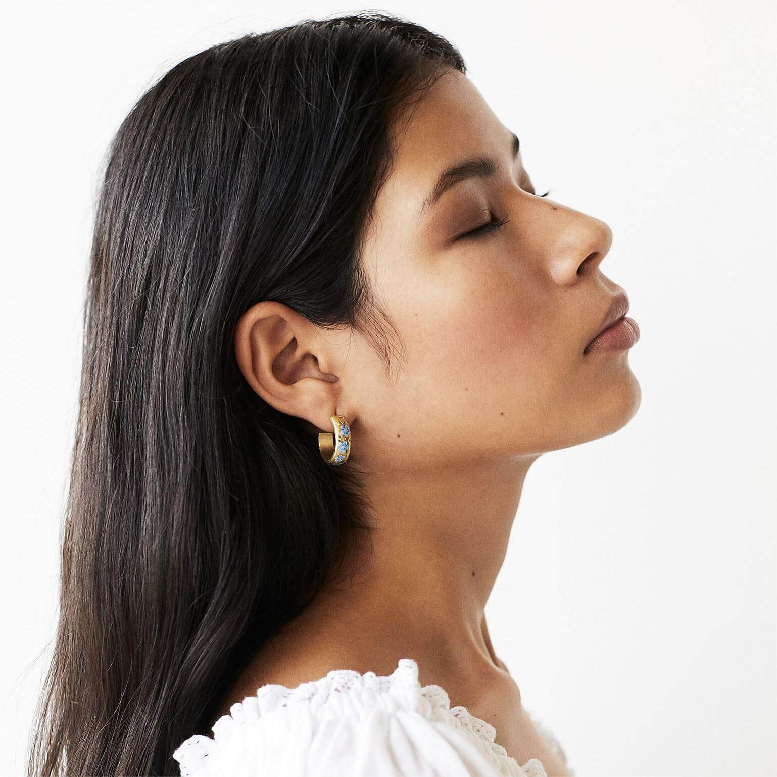 Painted Floral C - Hoop Earrings | Gold - Plated Titanium Steel - Aruary Studio ｜ Artisanal Jewelry