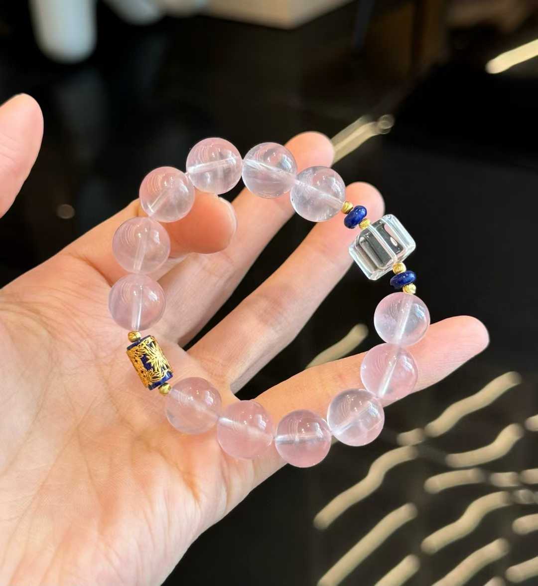 “Peninsula Rose” Rose Quartz Bracelet - Healing Crystal Jewelry with Lapis Lazuli & Clear Quartz - Aruary Studio ｜ Artisanal Jewelry
