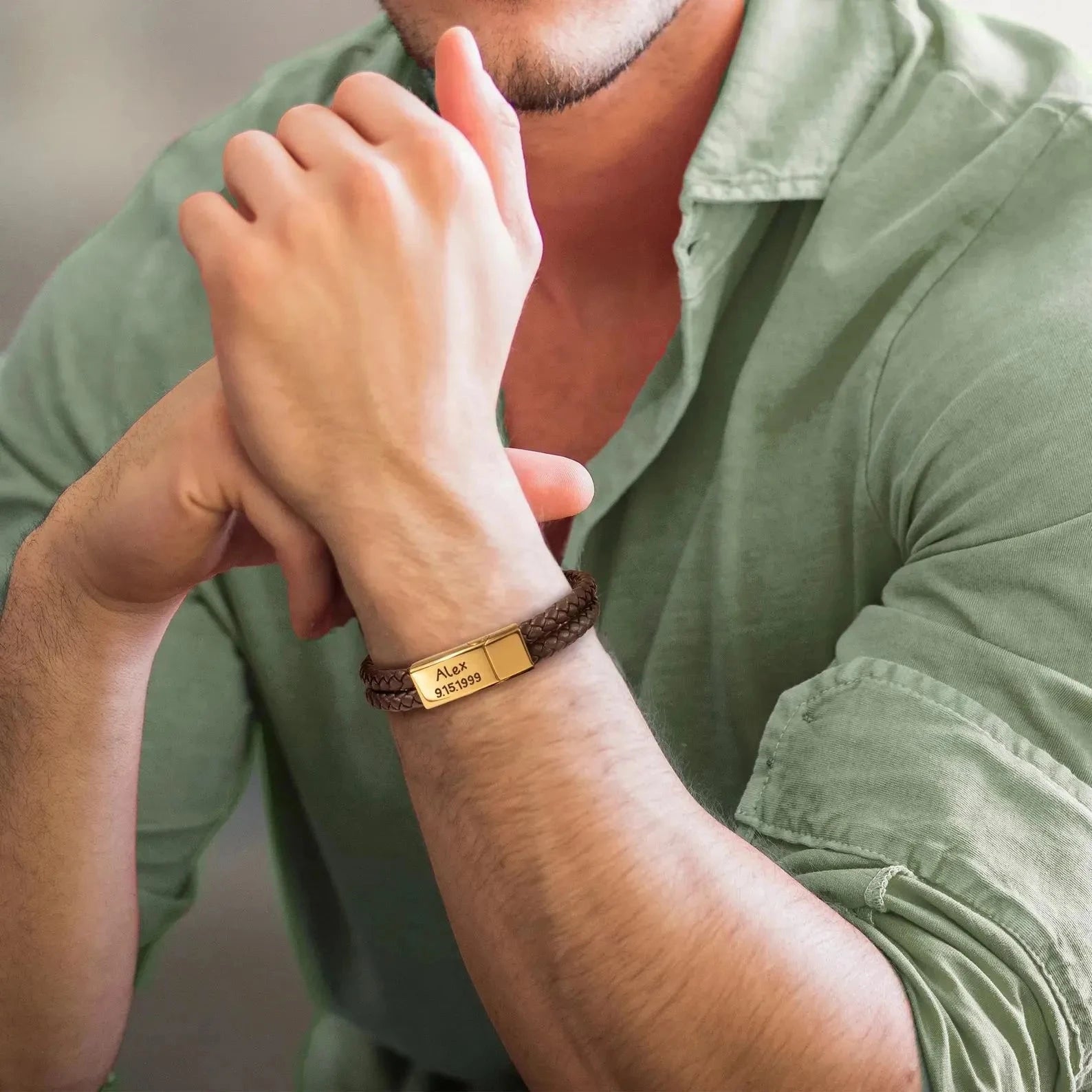 Personalized Leather Bracelet for Dad - Engraved Gift for Father's Day, Birthday & Anniversary - Aruary Studio ｜ Artisanal Jewelry