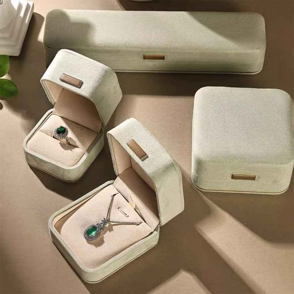 sage-green-velvet-jewelry-box-collection-7520097