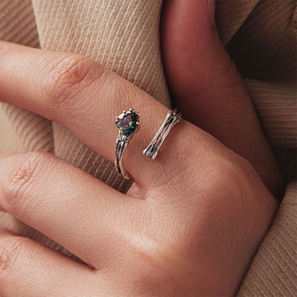 Skeleton Hands Rainbow Heart Crystal Ring - 925 Sterling Silver Halloween Gothic Adjustable Open Ring - Aruary Studio ｜ Artisanal Jewelry