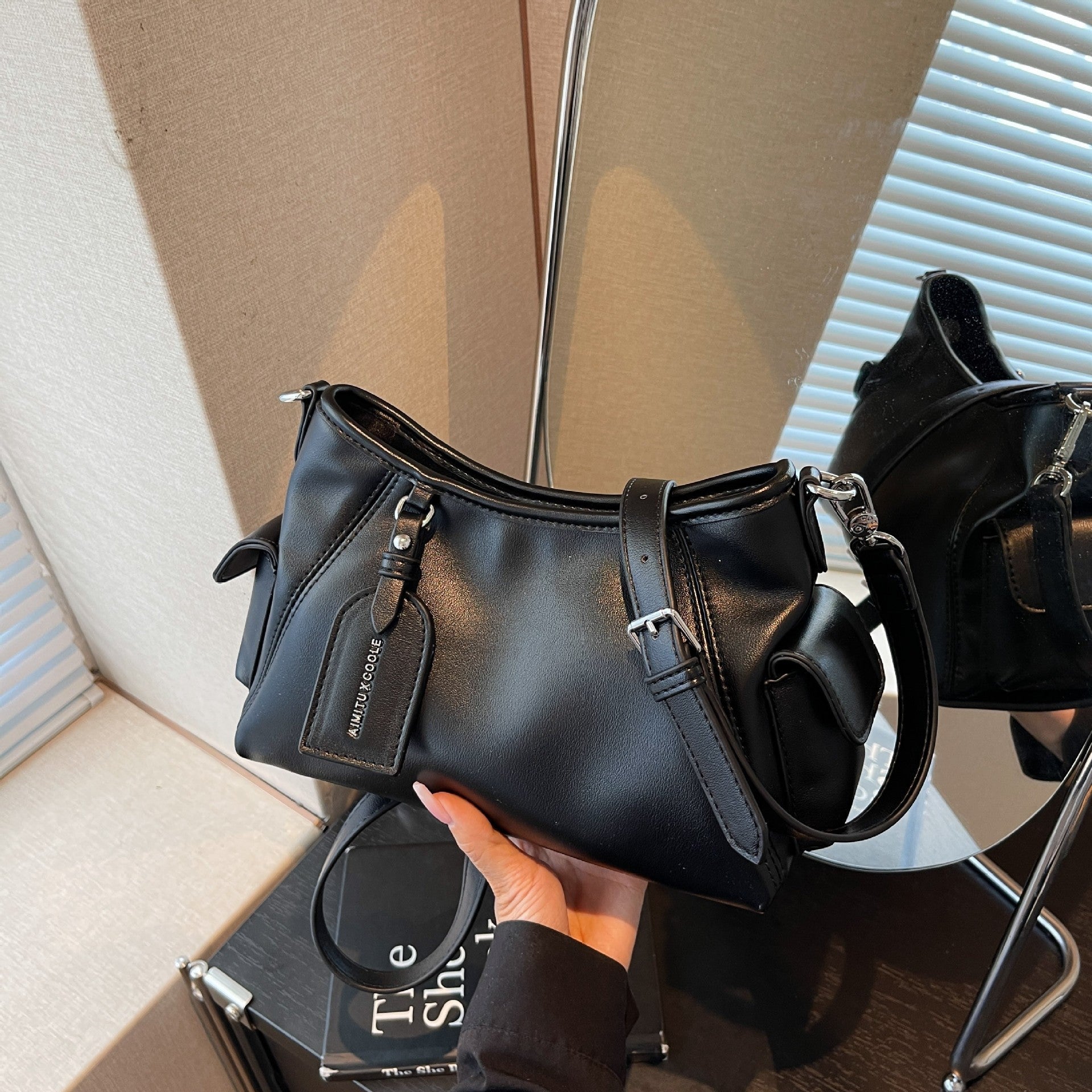 Small Women’s Crossbody Shoulder Bag | PU Leather Casual Tote - Aruary Studio ｜ Artisanal Jewelry