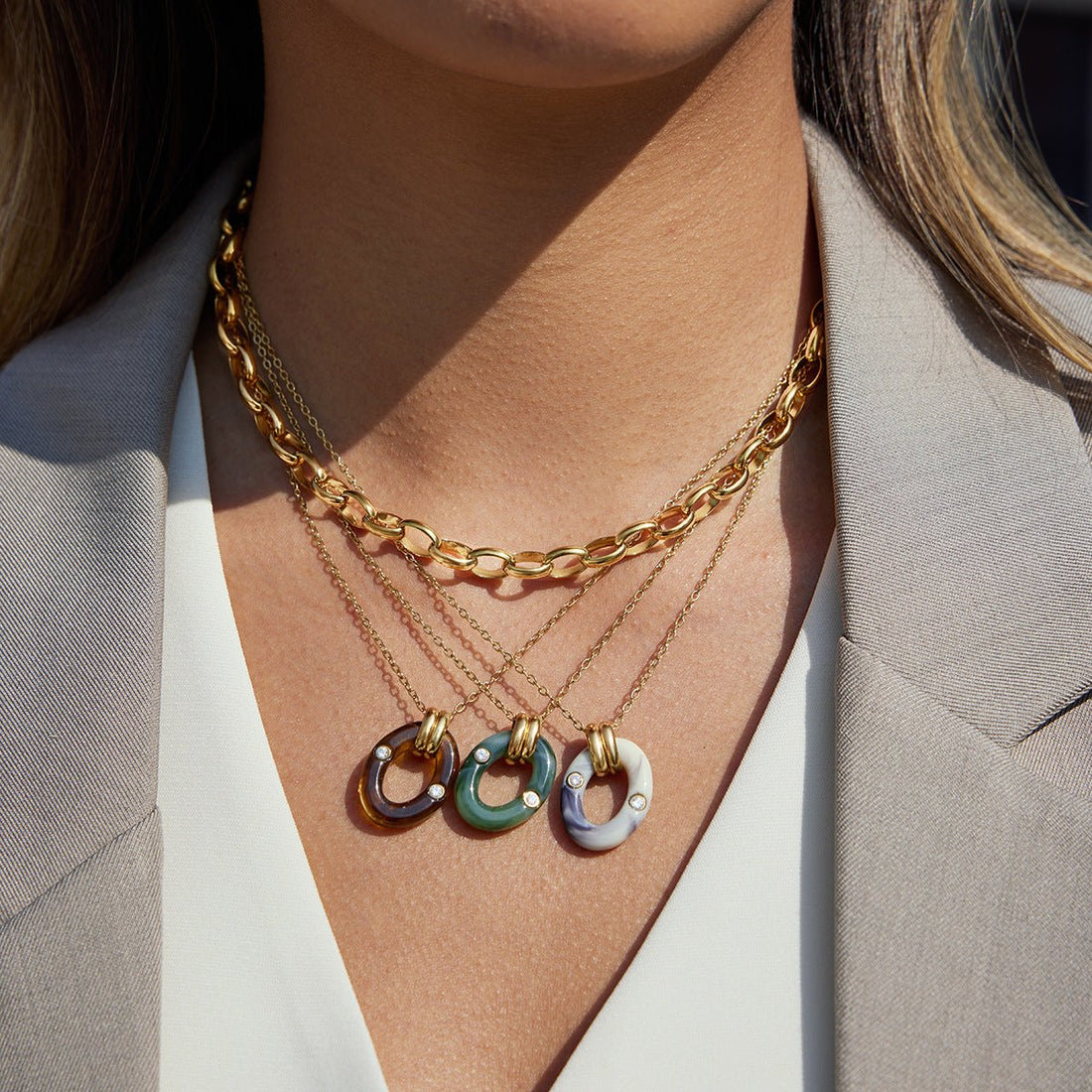 Titanium Steel Gold - Plated Resin Hoop Necklace | Minimalist Colorful Pendant - Aruary Studio ｜ Artisanal Jewelry